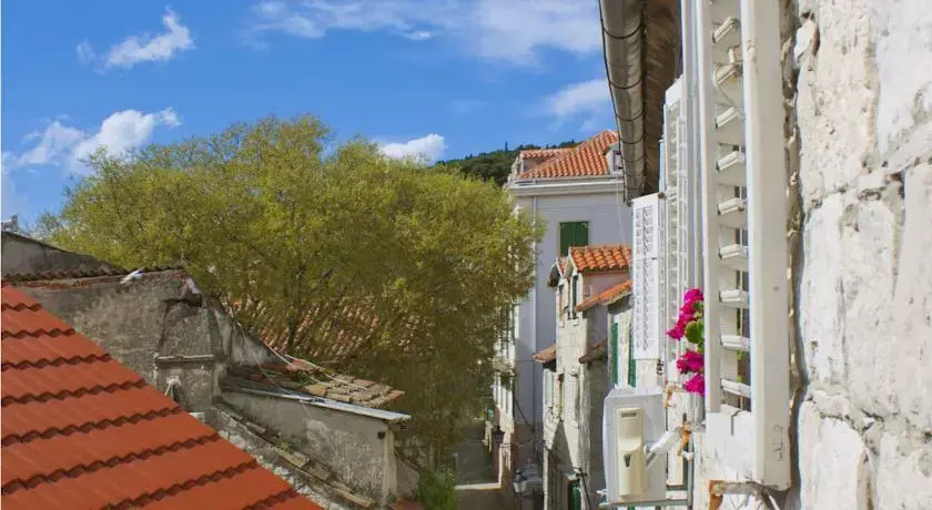 Central City Bruna Apartments
