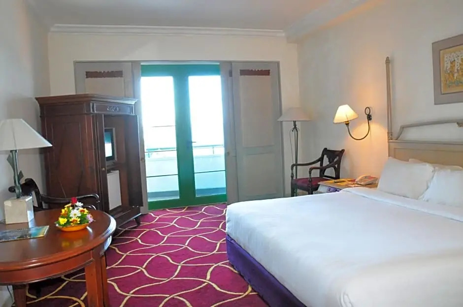 Двухместный номер Deluxe (двуспальная кровать) в Отель Bali Beach