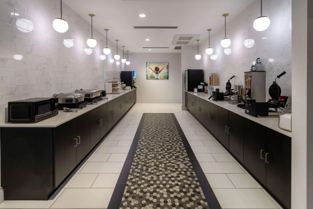 La Quinta Inn & Suites by Wyndham Maricopa Copper Sky