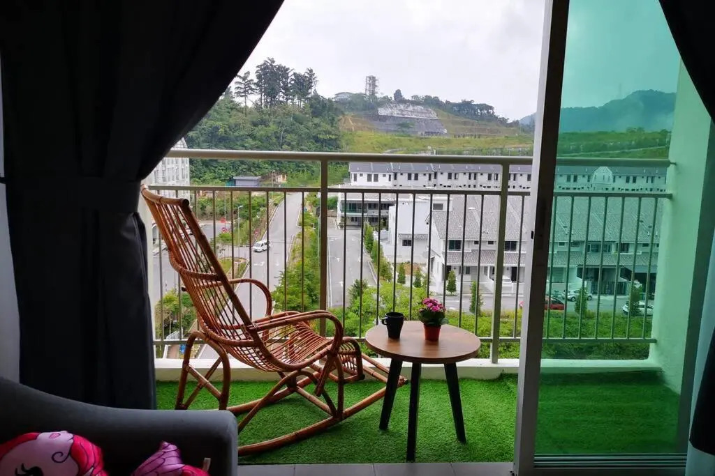 W7Homestay GoldenHill NightMarket