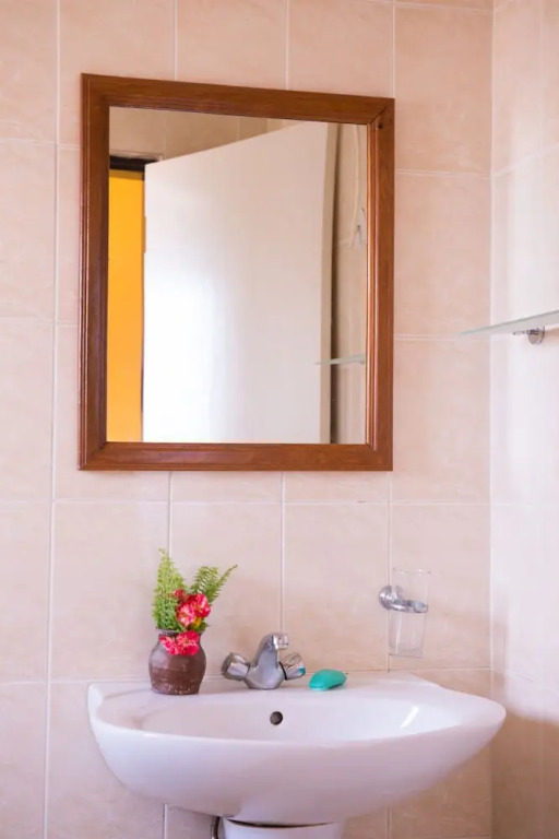 Calabash Apartment-Hotel
