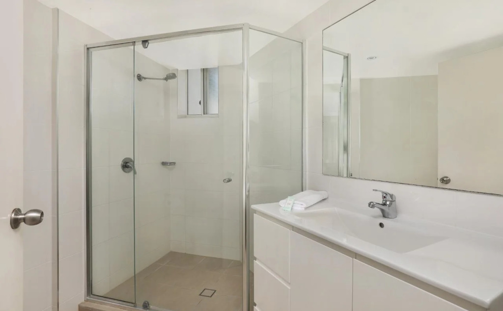 The Bay Apartments Coolangatta