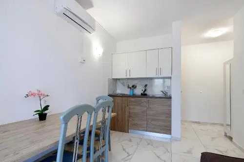 City Pool Apartments Novalja