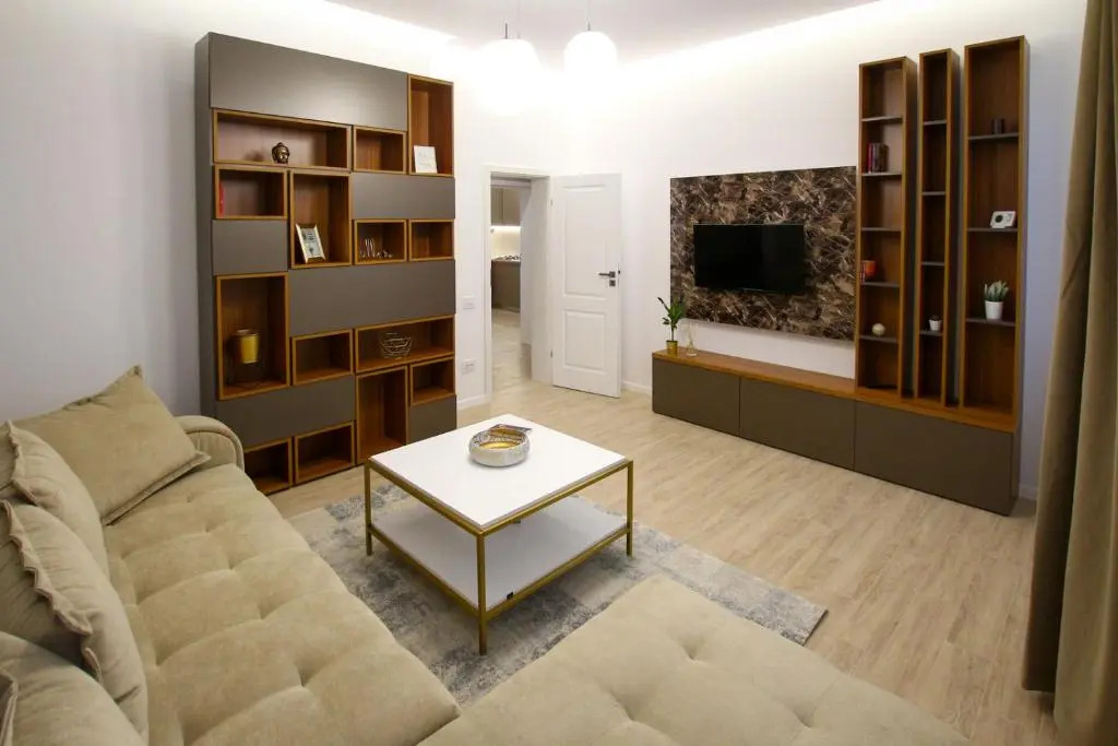 Mianelly Center