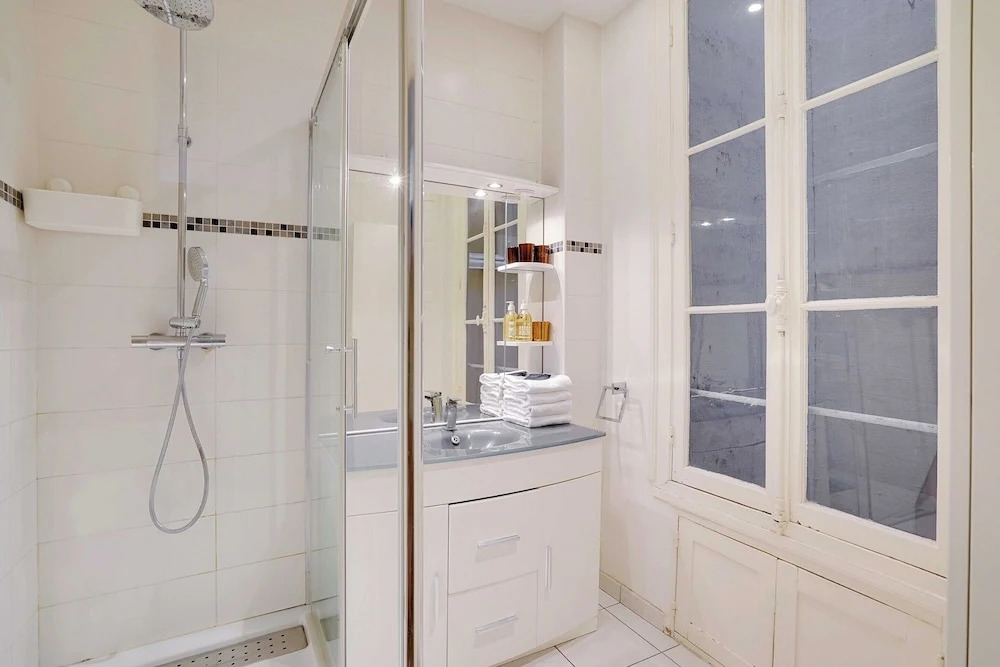 Charming Apartment- 2br-4p- Parc Monceau