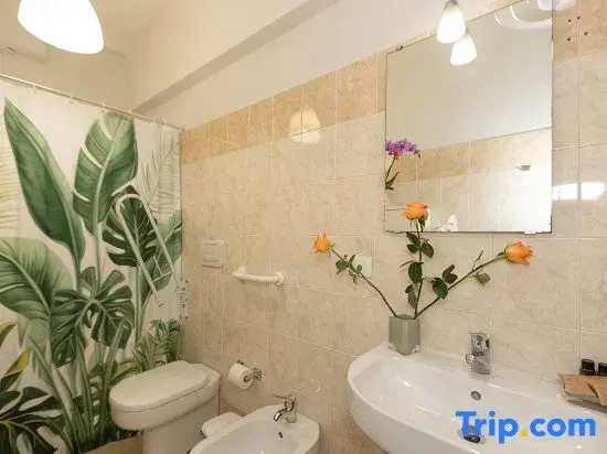 Florence Oasis | Puccini & Visarno | Apartment
