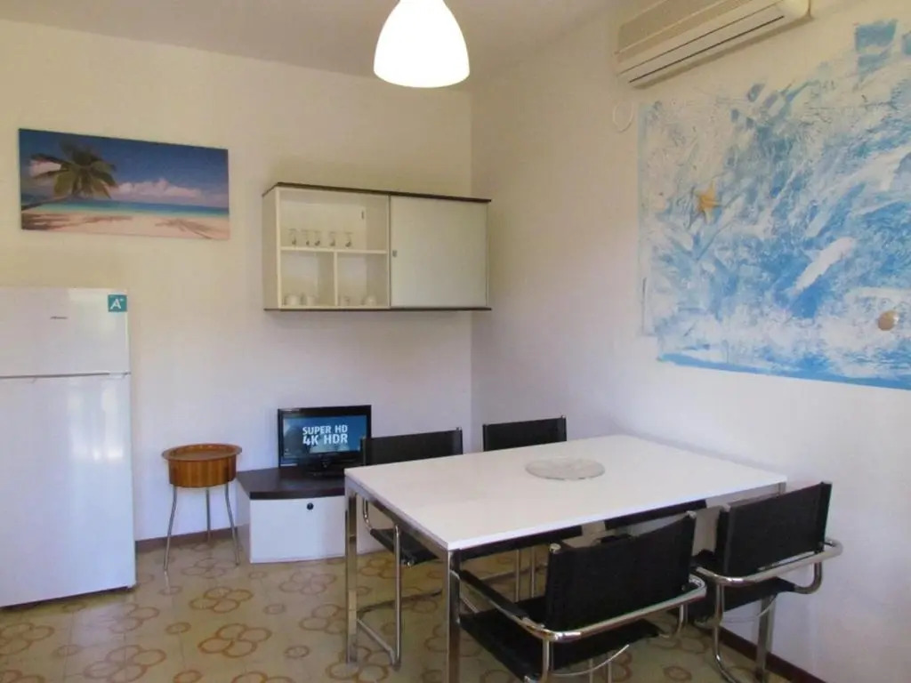 Lovely Flat With Garden and Shared Pool