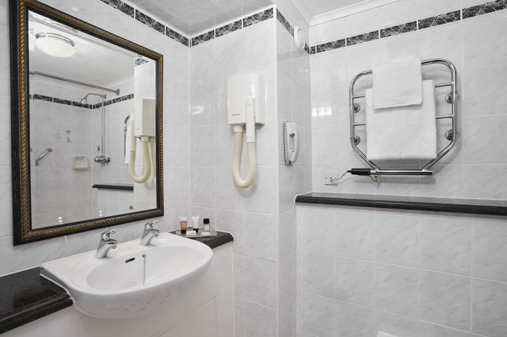 Leonardo Hotel and Conference Venue Aberdeen Airport