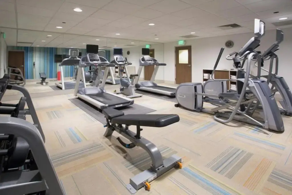 Holiday Inn Express & Suites - Moundsville by IHG