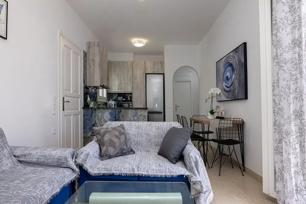 Zen Beach House in Tinos 1