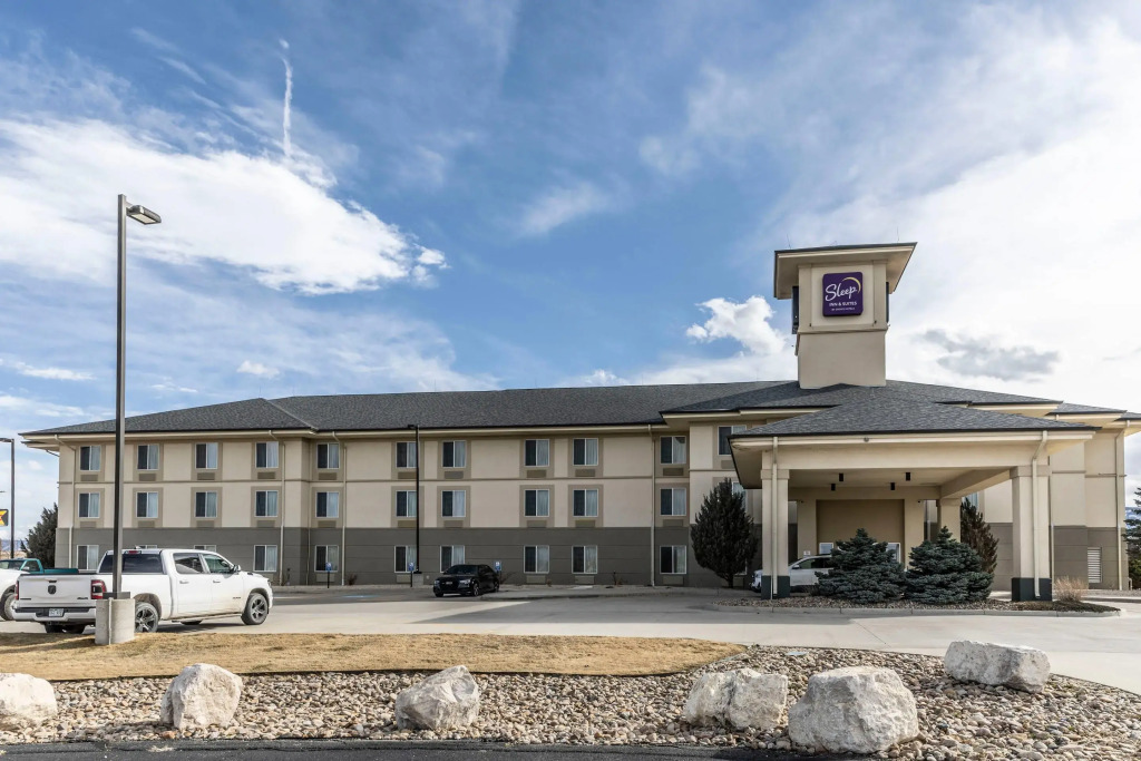 Sleep Inn & Suites Evansville - Casper