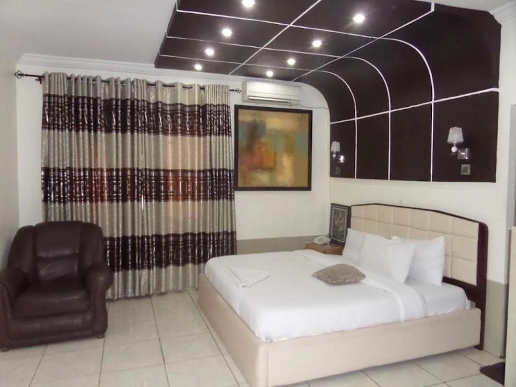 Prumssy Hotel