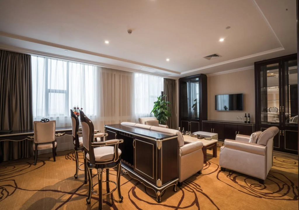 YunDu International Hotel (Baiyun Station Huangshi Branch)