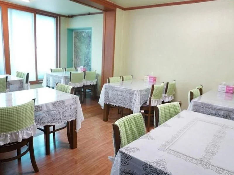 Goodstay Feel Hotel