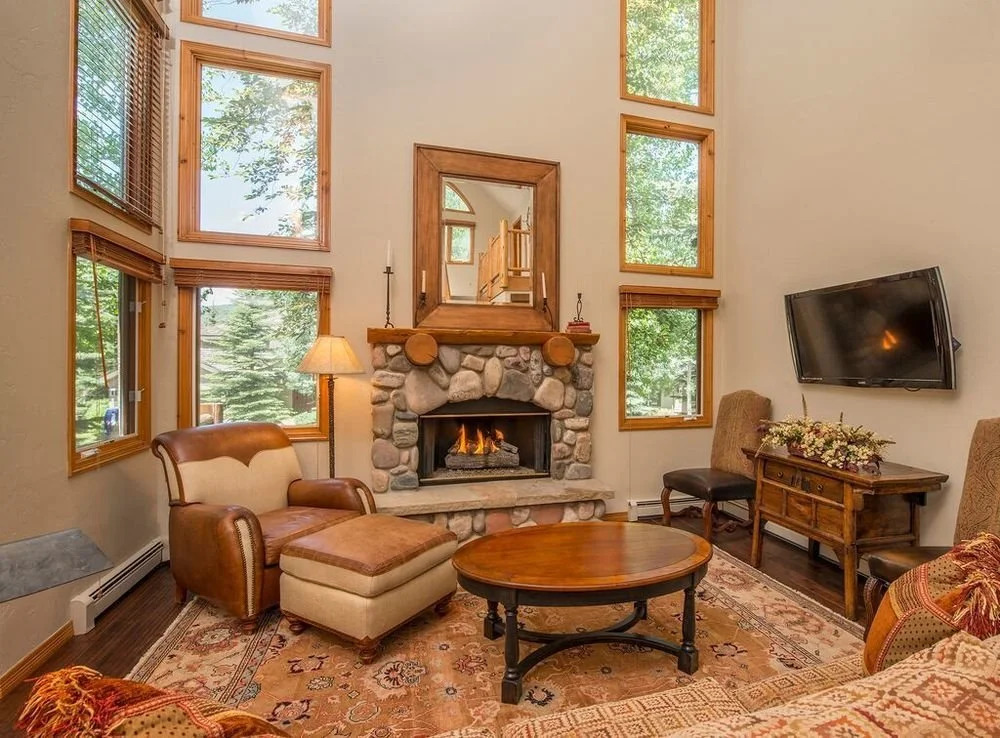 50 Dakota Park 4 Br Townhouse by RedAwning