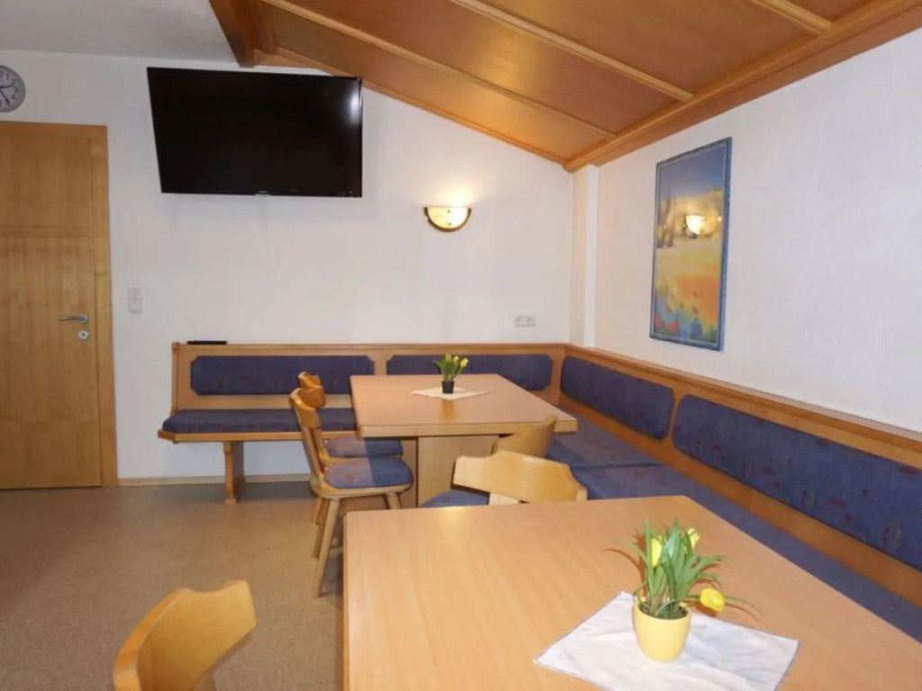 Apartment Stark Pettneu am Arlberg 28869