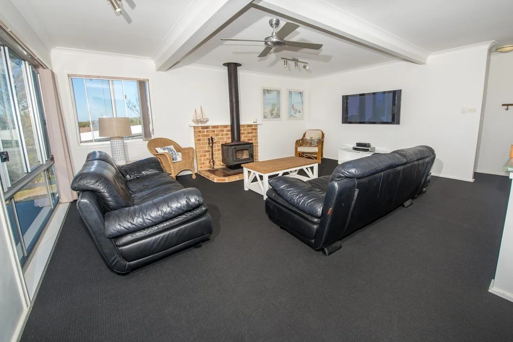 Fingal Bay Beach House, 32 Lentara Street