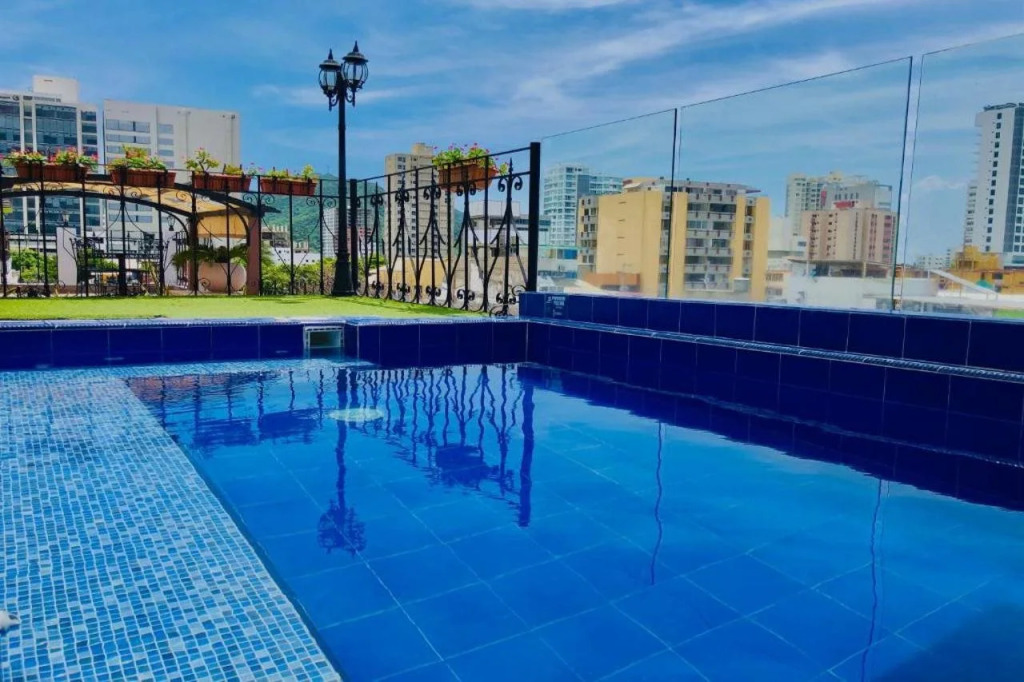 Hotel Boutique ADAZ