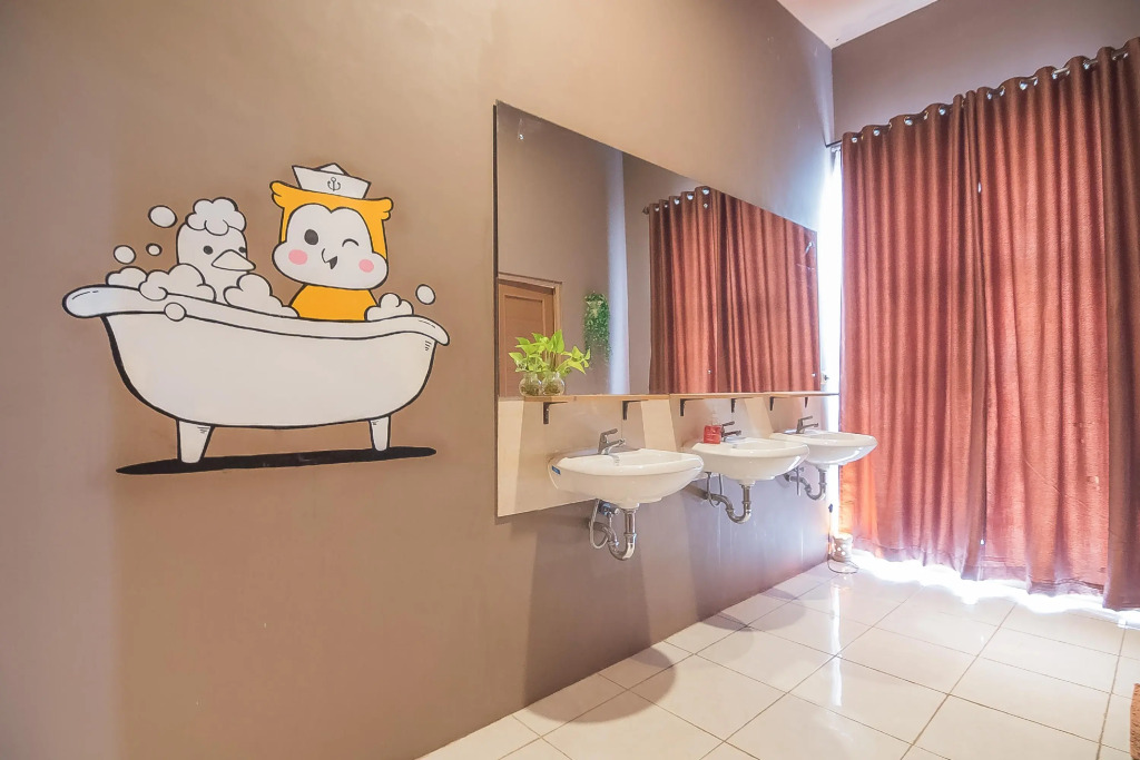 RedDoorz Hostel @ Grand Pangandaran