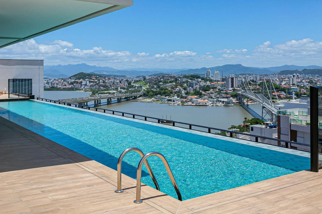 Vista Mar Em Condomínio Com Foodhall Toptower#ca47