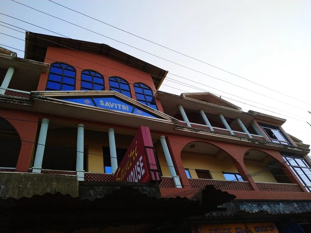 Savitri Lodge by Iroomz