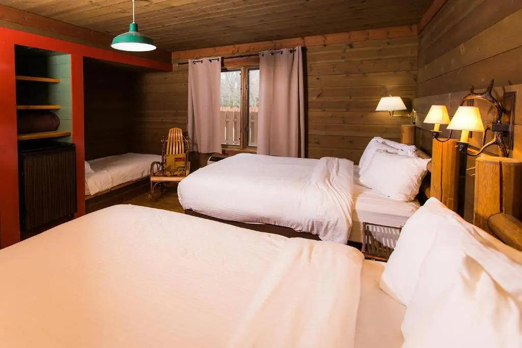 Drummond Island Resort