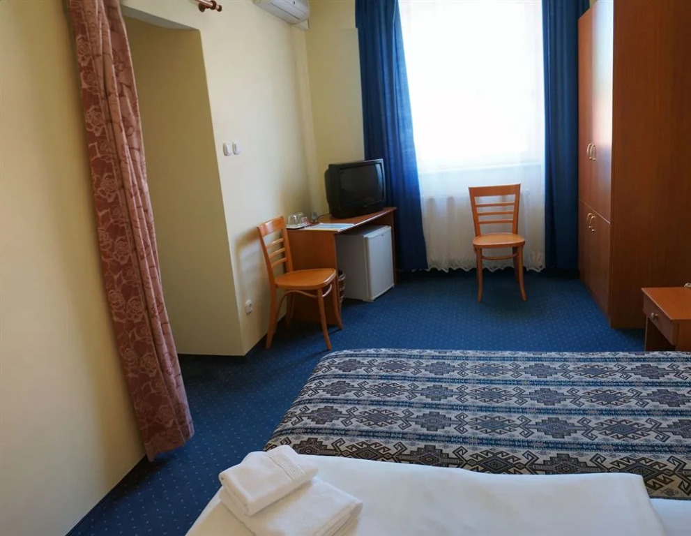 Corvin Hotel