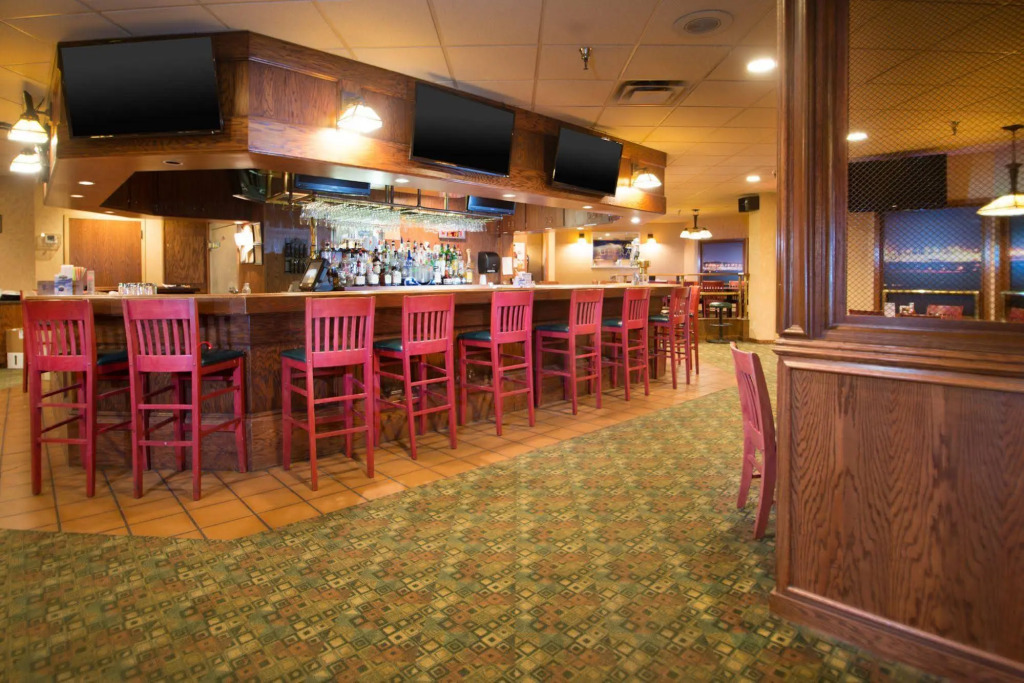 Crossroads Hotel and Huron Event Center