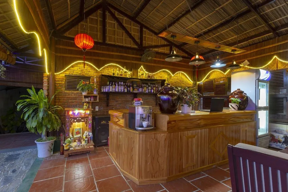 Ha My Beachside Villa Hoi An