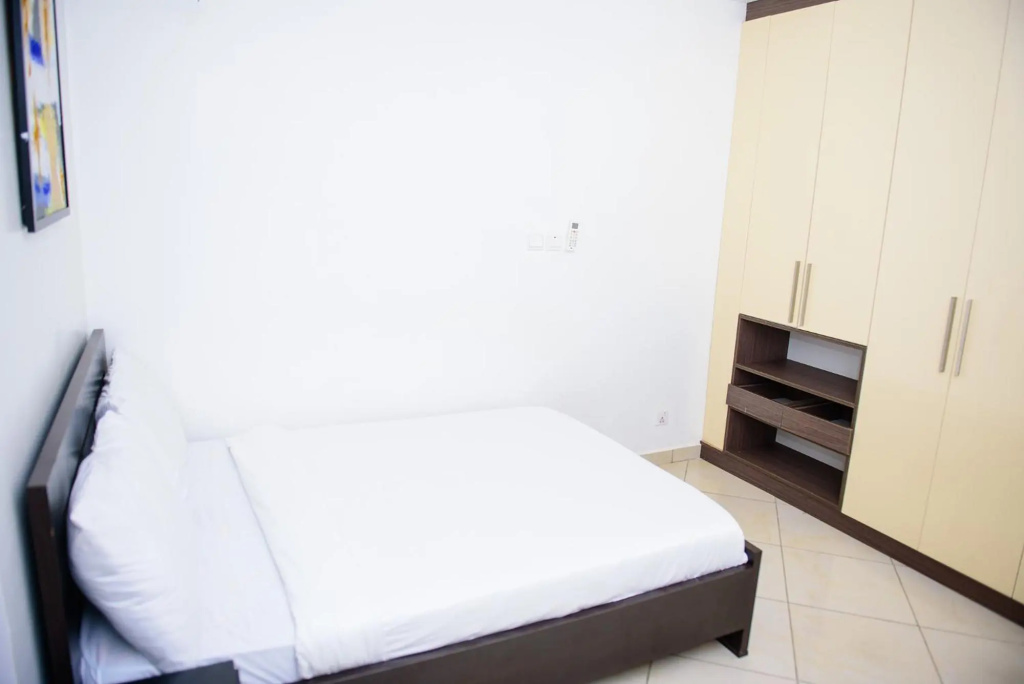 4 Bedroom Duplex-24Hrs Electricity/WIFI/Security