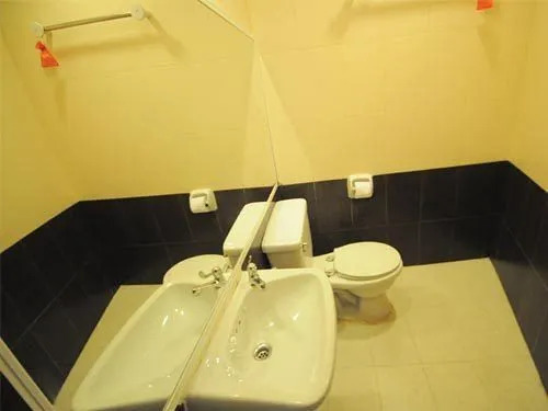 Central Place Hotel