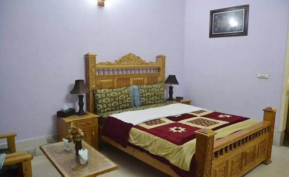 Nazara Hotel And Restaurant