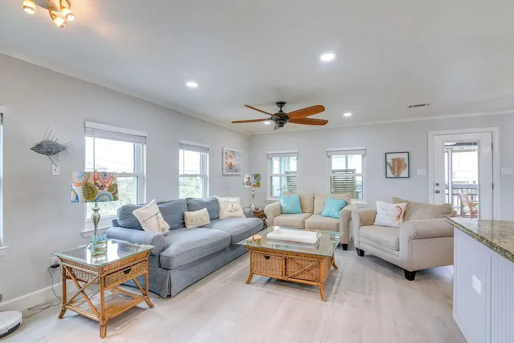 Retreat w/ Hot Tub & Fenced Yard: Walk to Beach
