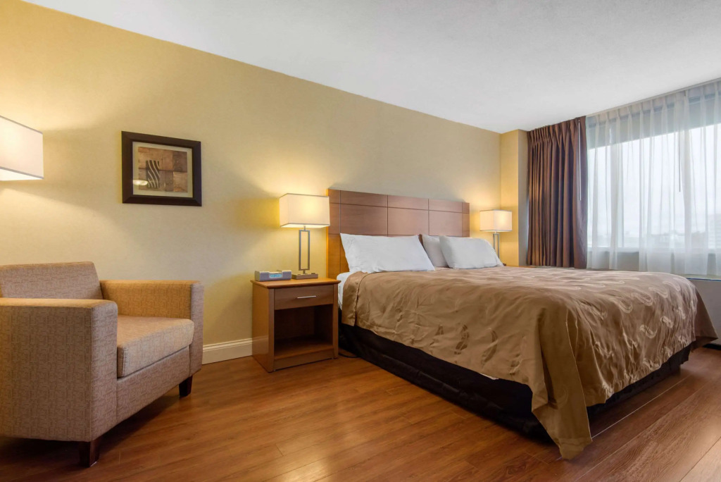 Quality Inn & Conference Centre Downtown Sudbury