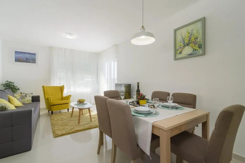 Apartment S-7
