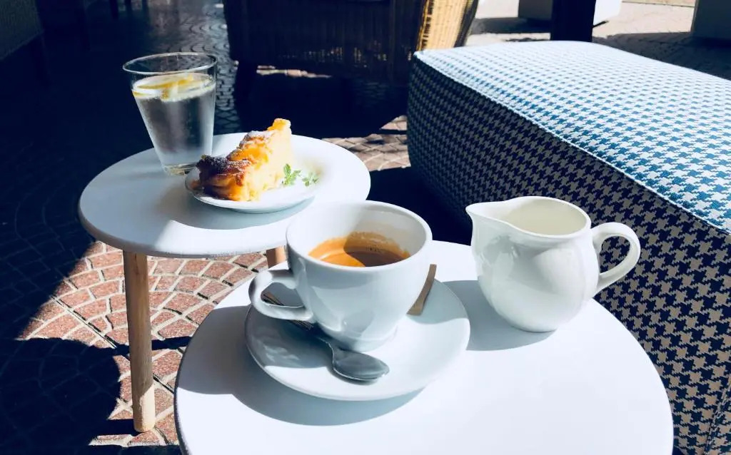 Hotel Aplo - Breakfast Experience
