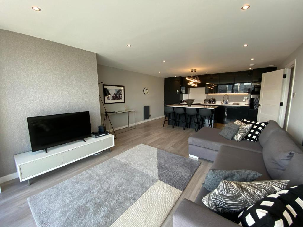 Clyde Waterfront Apartments