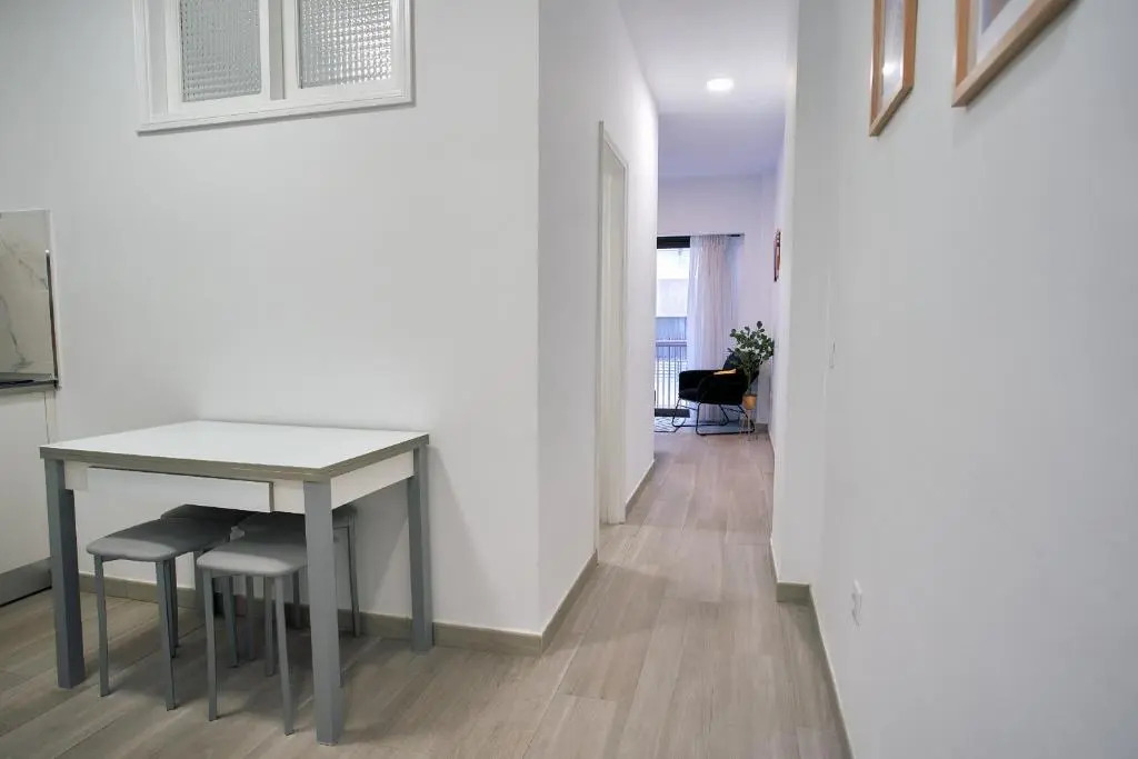 Santa Catalina Urban Flat - 4 min walk to beach
