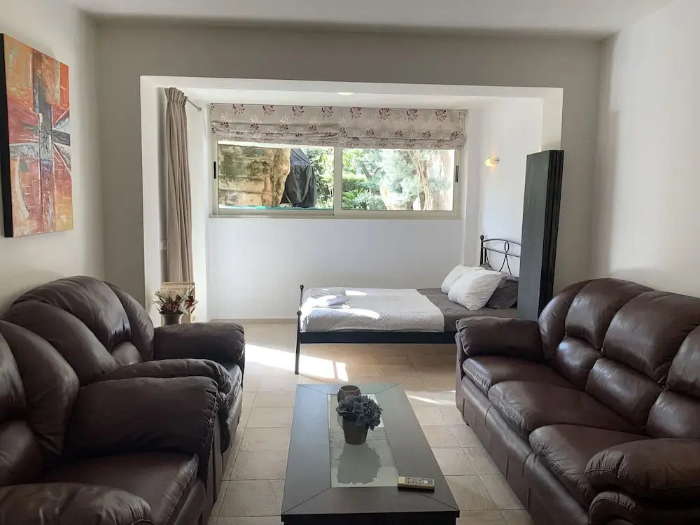3-Bedroom Apartment on Beach Cassiopeia