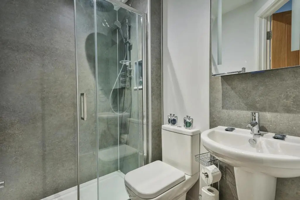 13 Belle House - Apartment 1