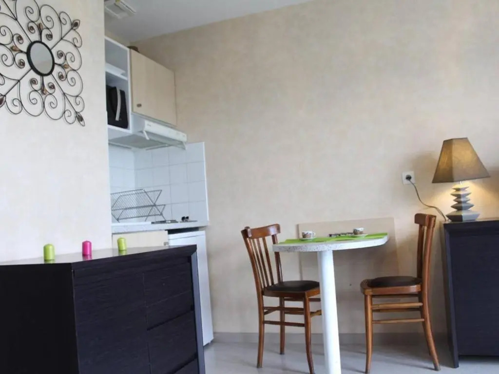 Appartement La Rochelle, 1 pièce, 2 personnes - FR-1-246-48