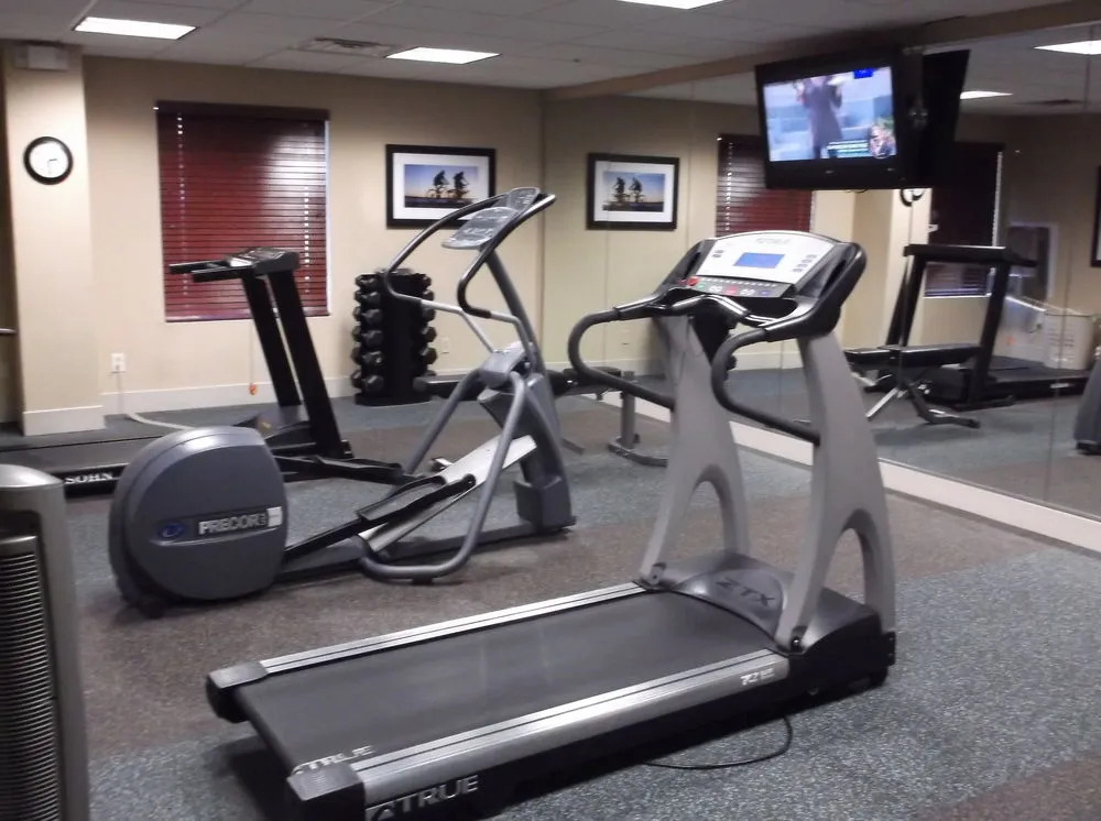 Holiday Inn Express Hotel & Suites Bentonville by IHG