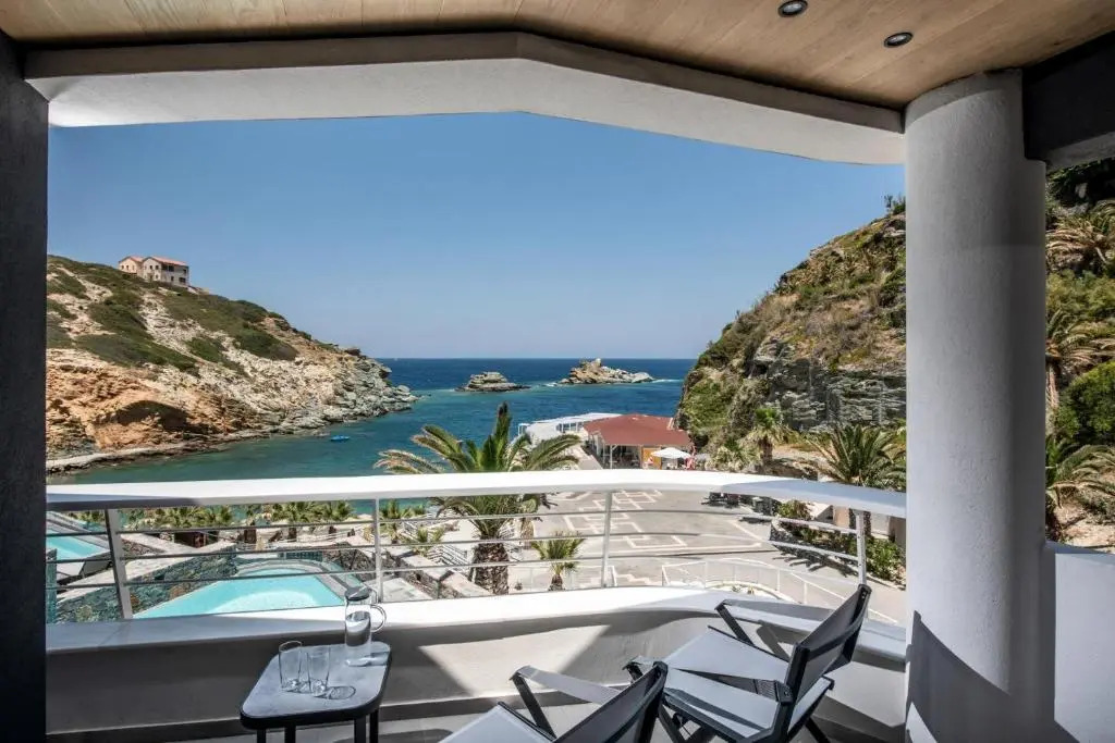 Made By The Sea Villas 9 BDRM