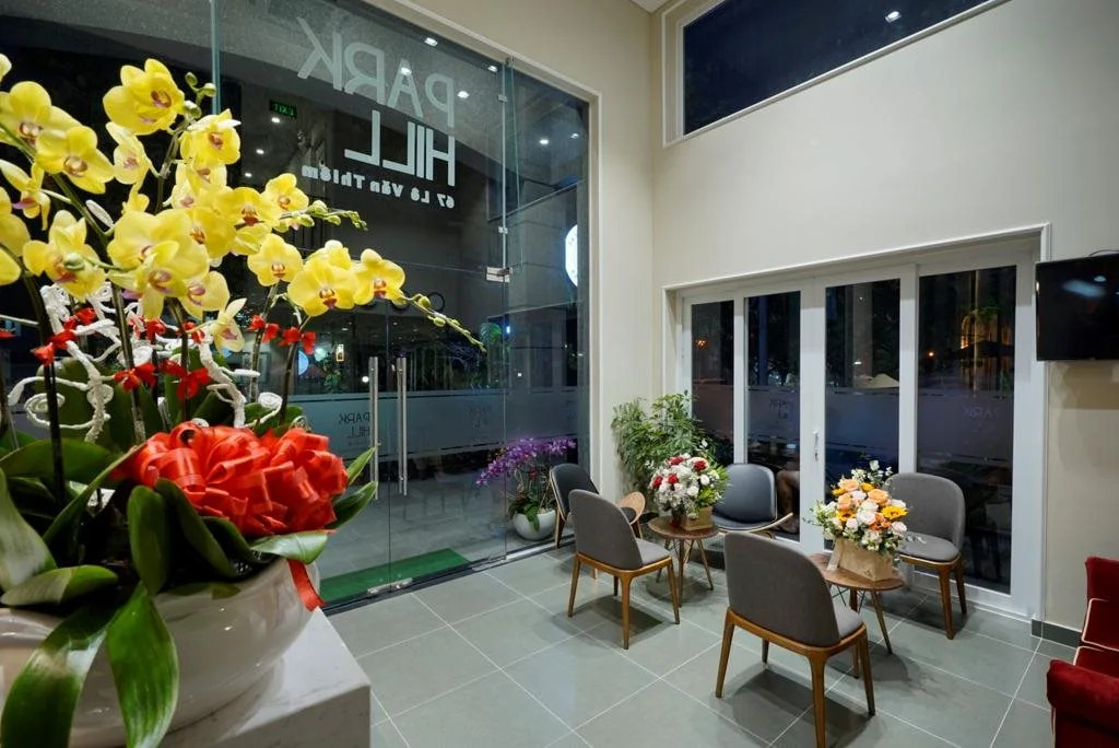 Parkhill Hotel & Apartment
