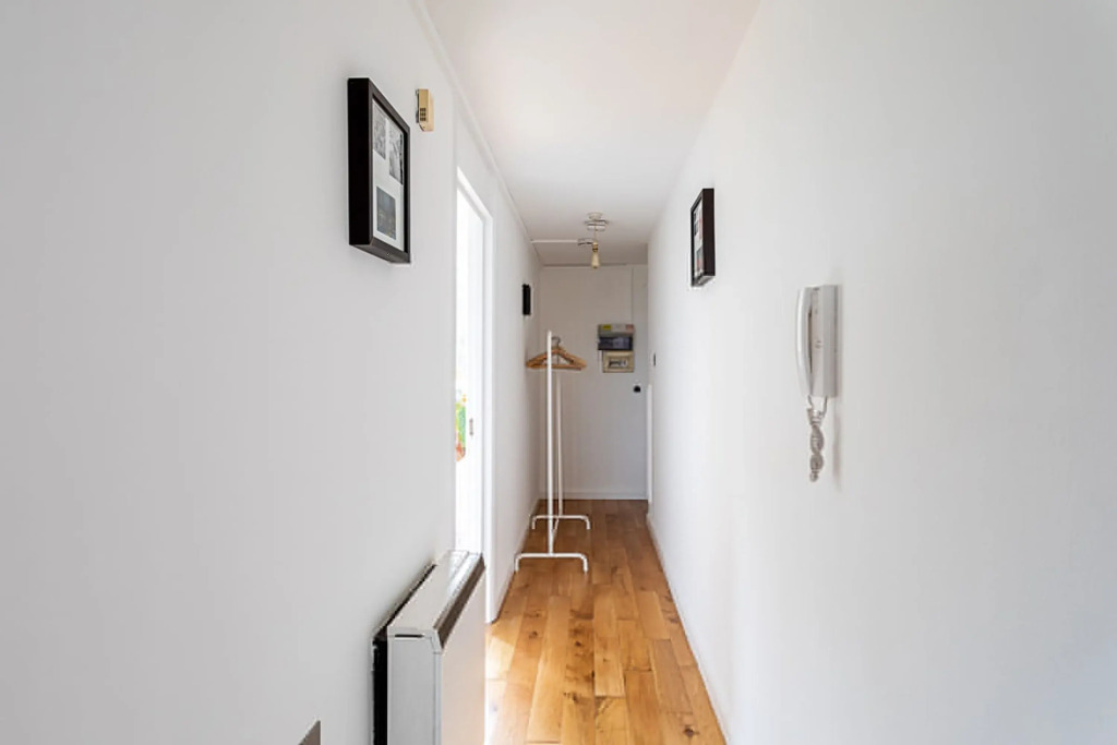 Modern Victoria Park Apartment