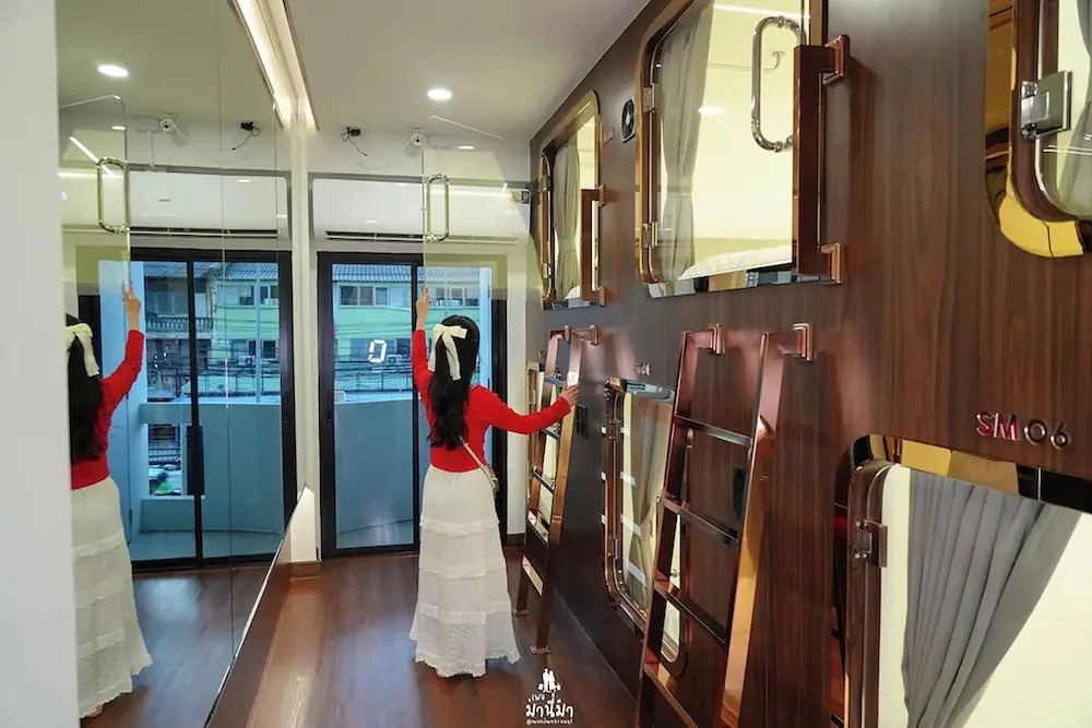 The Rich Cafe & Hostel