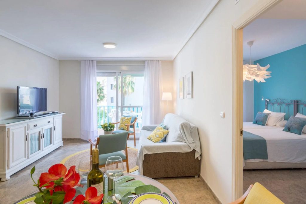 Malagasuite Lux Beach&Pool