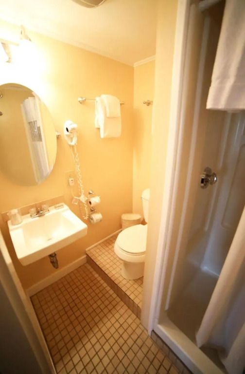 The Kennebunk Inn