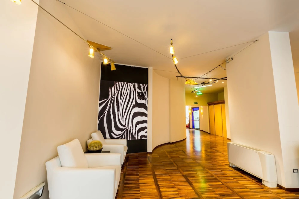 Juvarrahouse Luxury Apartments