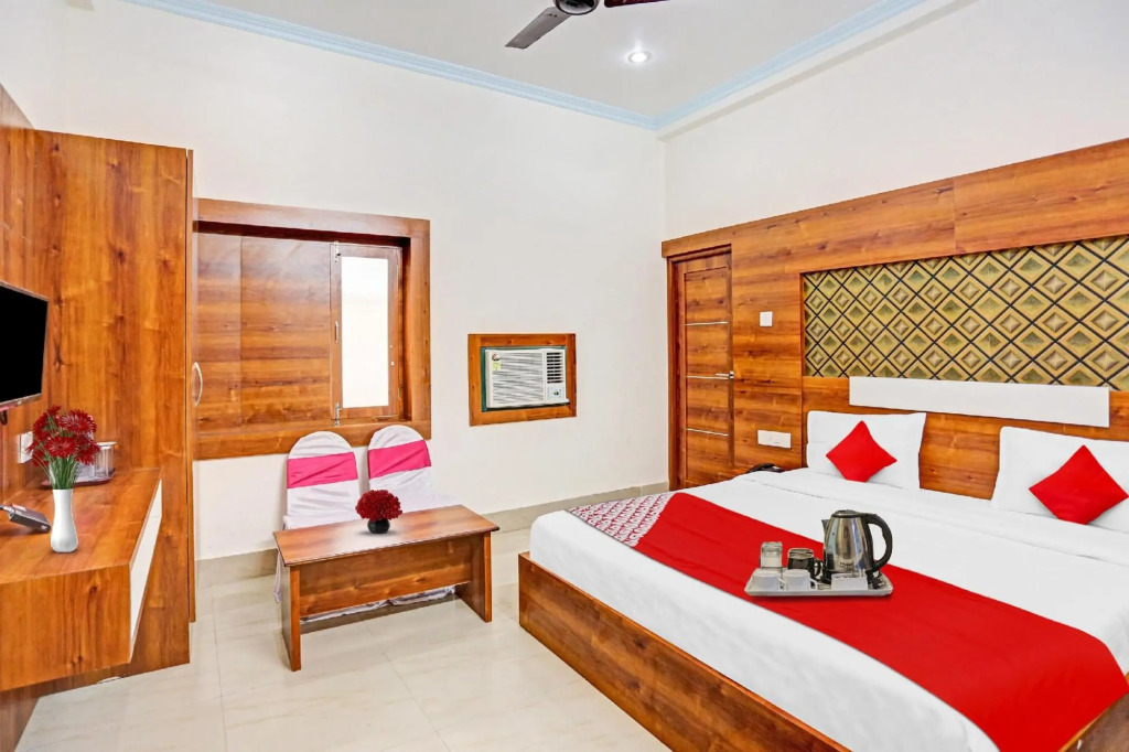 OYO 89841 Buddha International hotel